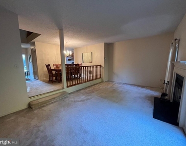 11531 Hill Meade Lane - Photo Thumbnail 9