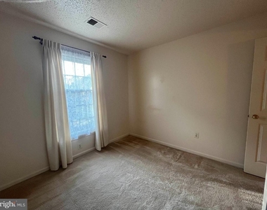 11531 Hill Meade Lane - Photo Thumbnail 19