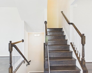 10068 Market Street - Photo Thumbnail 27