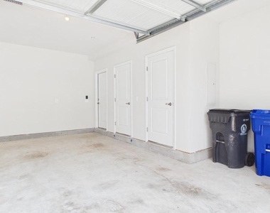 10068 Market Street - Photo Thumbnail 51