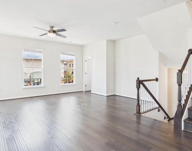 10068 Market Street - Photo Thumbnail 21