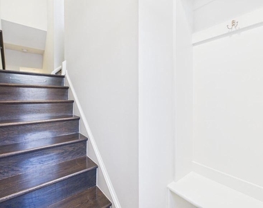 10068 Market Street - Photo Thumbnail 52