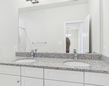 10068 Market Street - Photo Thumbnail 45