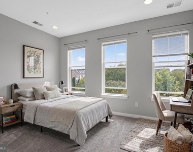 22964 Cabral Terrace - Photo Thumbnail 10