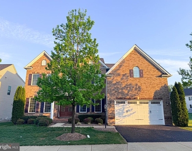 41523 Cross Canter Drive - Photo Thumbnail 3