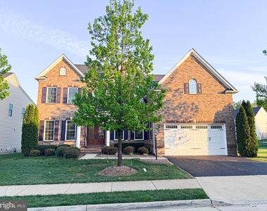 41523 Cross Canter Drive - Photo Thumbnail 1