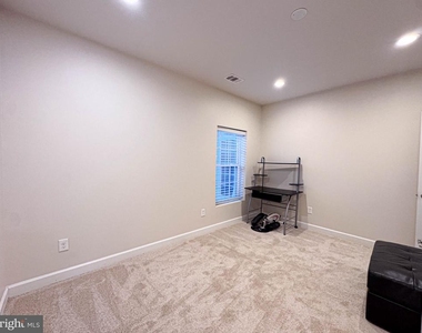 41523 Cross Canter Drive - Photo Thumbnail 15