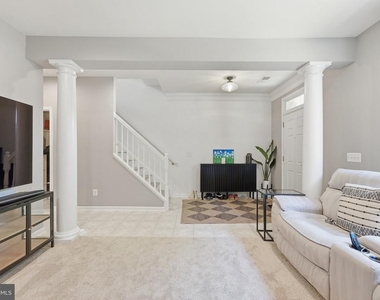 42427 Rockslide Terrace - Photo Thumbnail 23