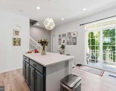 42427 Rockslide Terrace - Photo Thumbnail 6