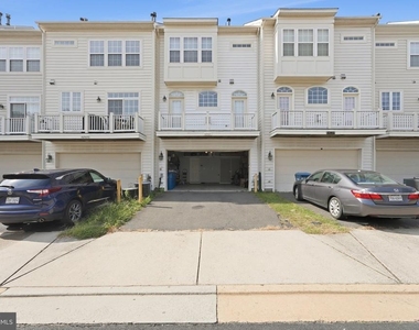 42427 Rockslide Terrace - Photo Thumbnail 26