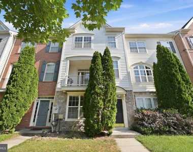 42427 Rockslide Terrace - Photo Thumbnail 2