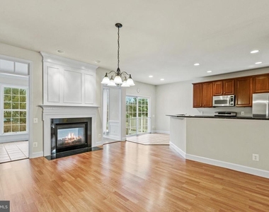 139 Petunia Terrace Se - Photo Thumbnail 7