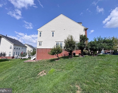 22827 Oakgrove Road - Photo Thumbnail 52