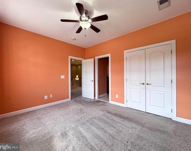 22827 Oakgrove Road - Photo Thumbnail 15