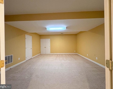 22827 Oakgrove Road - Photo Thumbnail 46