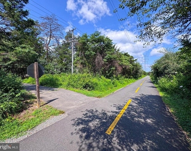 22827 Oakgrove Road - Photo Thumbnail 56