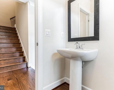 42301 Ashmead Terrace - Photo Thumbnail 6