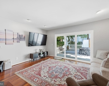 47656 Pennrun Way - Photo Thumbnail 18