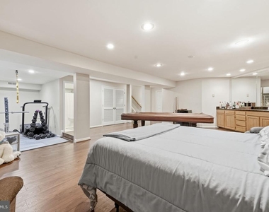 47656 Pennrun Way - Photo Thumbnail 8