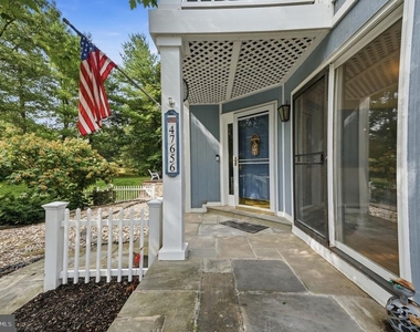 47656 Pennrun Way - Photo Thumbnail 2