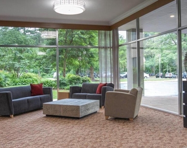 6641 Wakefield Drive - Photo Thumbnail 2