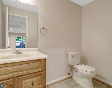 7416 Spring Tree Drive - Photo Thumbnail 47