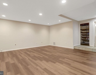 7416 Spring Tree Drive - Photo Thumbnail 41