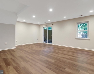 7416 Spring Tree Drive - Photo Thumbnail 44