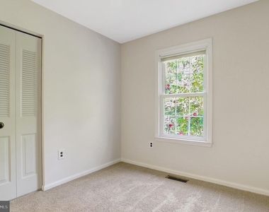 7416 Spring Tree Drive - Photo Thumbnail 25