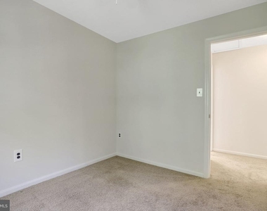 7416 Spring Tree Drive - Photo Thumbnail 24