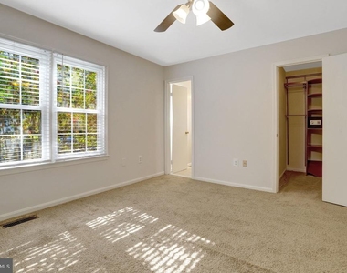 7416 Spring Tree Drive - Photo Thumbnail 27