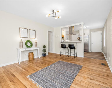 707 Commerce Street - Photo Thumbnail 11