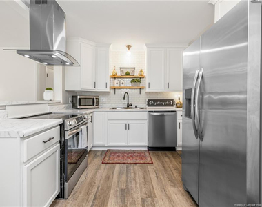 707 Commerce Street - Photo Thumbnail 8