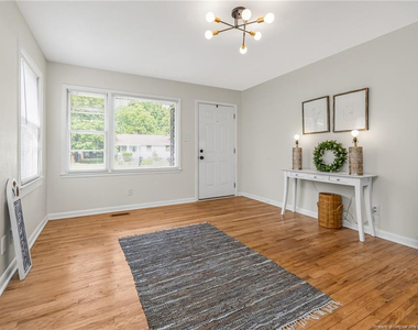 707 Commerce Street - Photo Thumbnail 10
