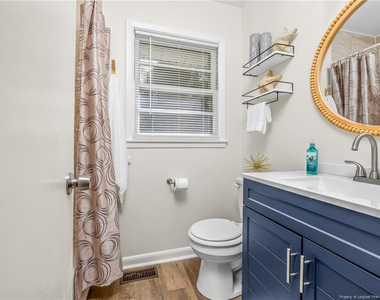 707 Commerce Street - Photo Thumbnail 16