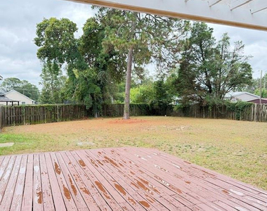 4232 Bartlet Glen Lane - Photo Thumbnail 28