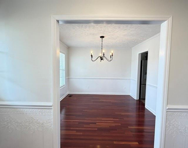 4232 Bartlet Glen Lane - Photo Thumbnail 3