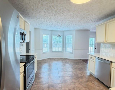 4232 Bartlet Glen Lane - Photo Thumbnail 9