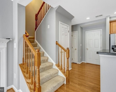 4569 Whittemore - Photo Thumbnail 11