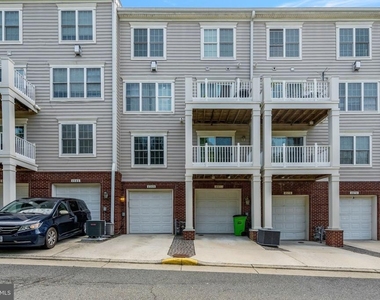 4569 Whittemore - Photo Thumbnail 32
