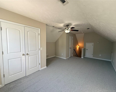 402 Colonists Place - Photo Thumbnail 22