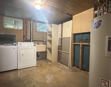 5726 Oak Fern Court - Photo Thumbnail 23