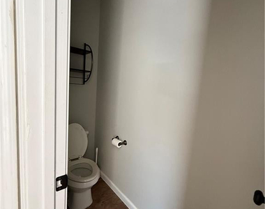 35 Wynnborne Circle - Photo Thumbnail 14