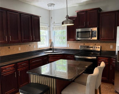 35 Wynnborne Circle - Photo Thumbnail 4