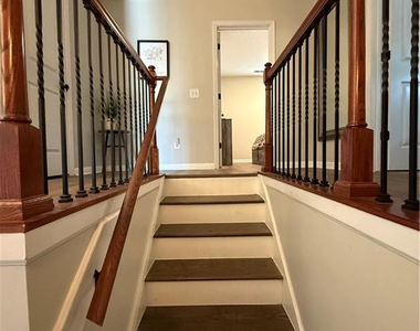 35 Wynnborne Circle - Photo Thumbnail 7