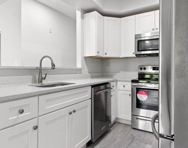 1318 Garden Wall Circle - Photo Thumbnail 7