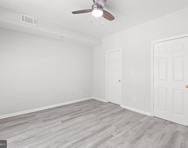 1318 Garden Wall Circle - Photo Thumbnail 14