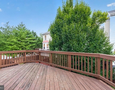 5950 Ians Way - Photo Thumbnail 9