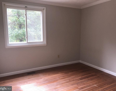 3852 Beech Down Drive - Photo Thumbnail 12
