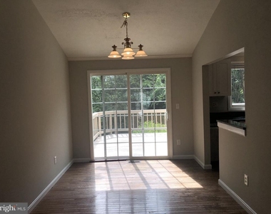 3852 Beech Down Drive - Photo Thumbnail 10